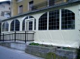 Chiusura su misura in PVC e critsall finestrato trasparente per dehor - Anno 2004
